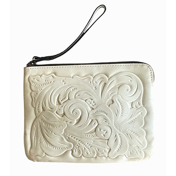 PATRICIA NASH Cassini White Waxed Tooled Leather Clutch Wristlet P349248 NWT - Picture 2 of 6